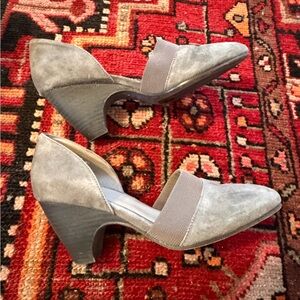 Eileen Fisher Suede and Wood Women's heels